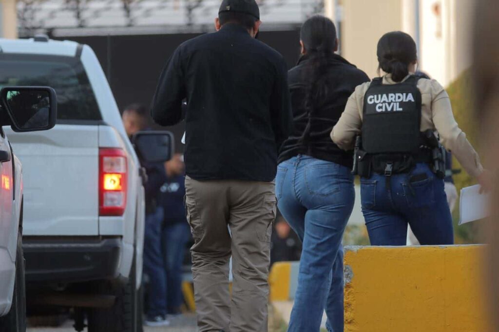 Detienen a 7 de 8 escoltas implicados en el asesinato del alcalde Carlos Manzo