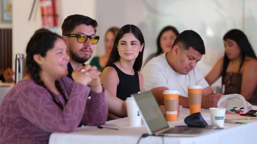 El gobierno de Puerto Vallarta fomenta iniciativas para la igualdad de género