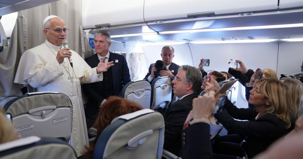La Virgen de Guadalupe se une al Papa León XIV en su debut internacional