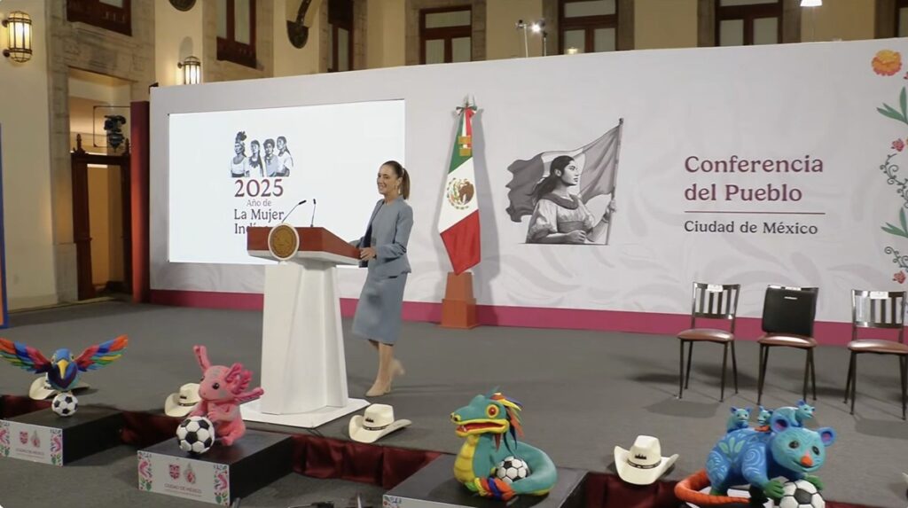 La polémica respuesta de Sheinbaum sobre los sombreros que desató críticas en «La Mañanera»