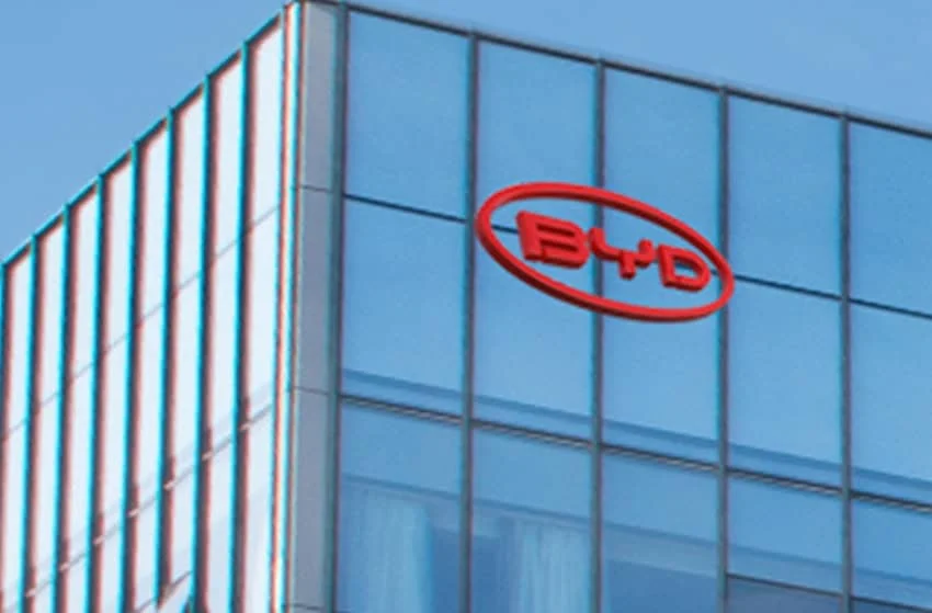 Los planes de BYD para construir una fábrica de vehículos eléctricos en México están de vuelta, sugiere el vicepresidente de la empresa.