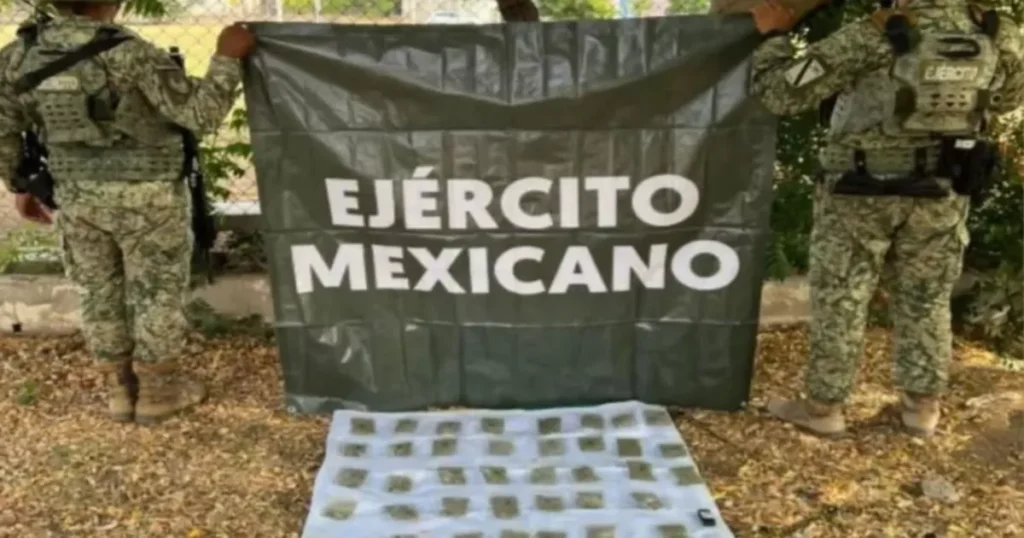 ¡Escapan a toda prisa! Delincuentes abandonan drogas en Culiacán