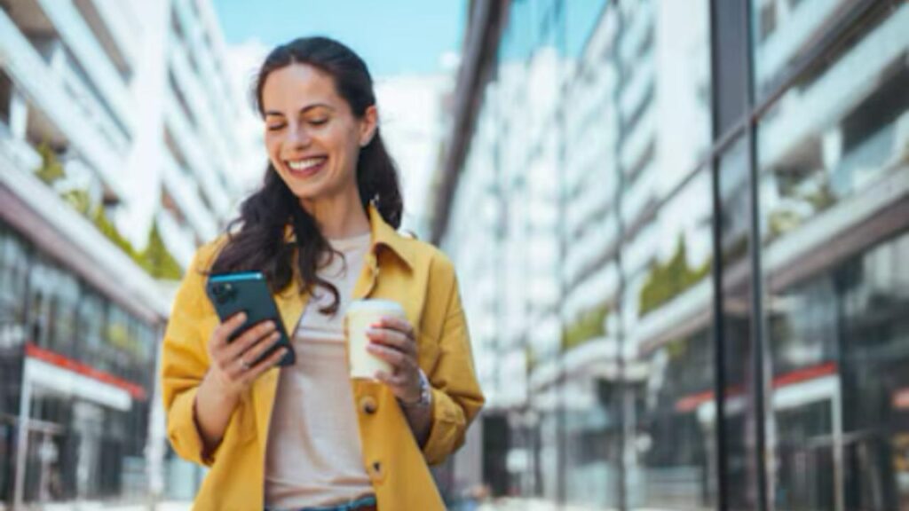 Adiós al anonimato: Es obligatorio registrar todas las líneas celulares con CURP e identificación oficial.