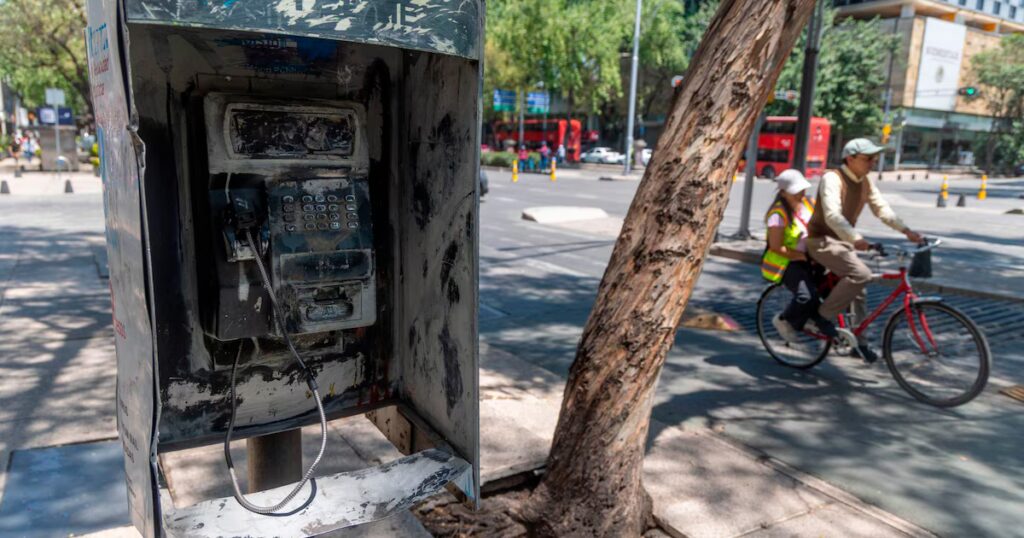 Adiós definitivo a las casetas telefónicas en la CDMX