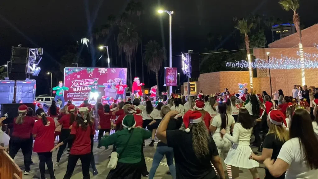 Ahome da inicio a la magia navideña: recolectan cientos de juguetes en una master class masiva