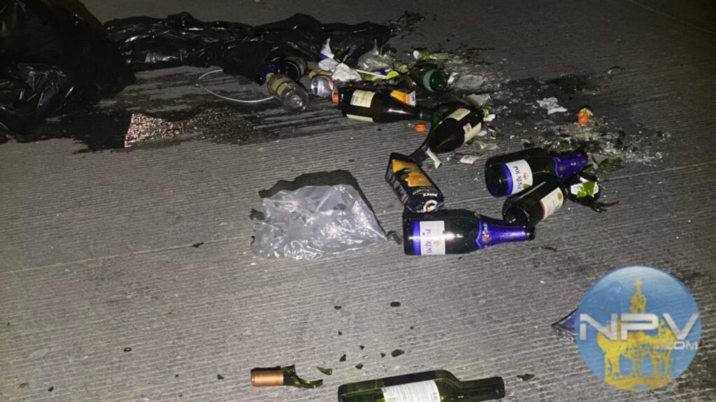 Aumento de residuos de botellas quebradas en Puerto Vallarta durante la temporada de posadas pone en peligro a la comunidad