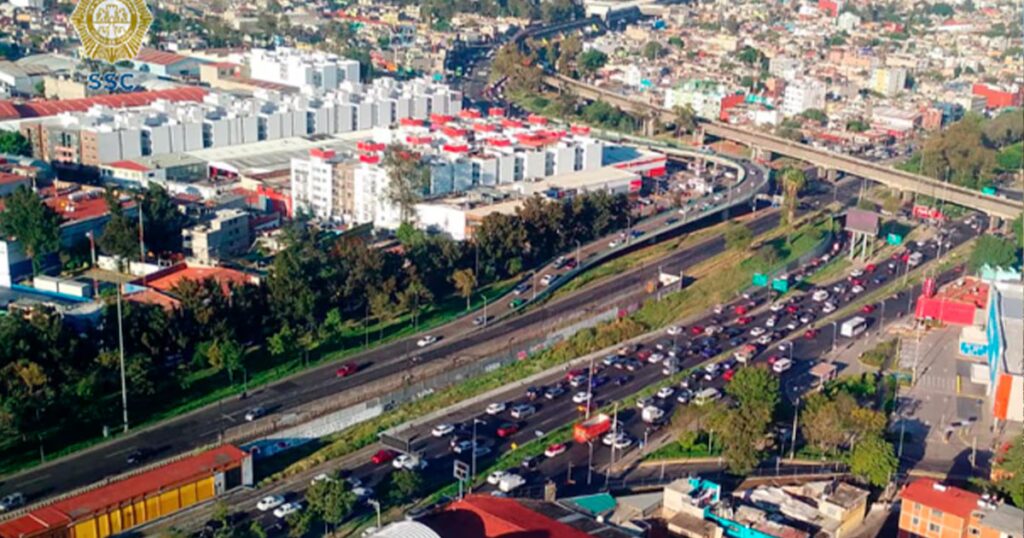 Bloqueos y protestas en CDMX y Edomex hoy 23 de diciembre: cierre en la autopista México-Texcoco tras volcadura de pipa