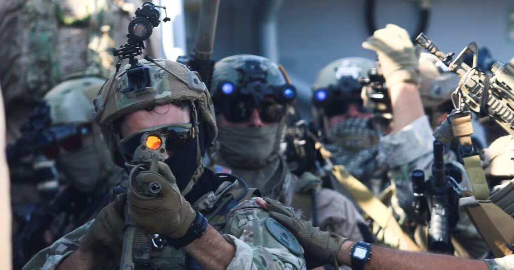 Claudia Sheinbaum solicita al Senado permiso para la entrada de Navy SEALs de EE. UU. a México