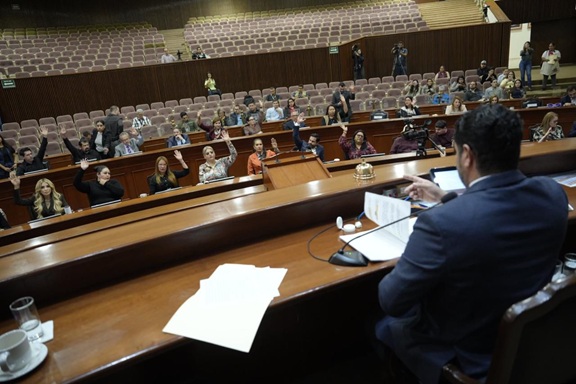 Congreso de Sinaloa ratifica la revocación definitiva de licencias para choferes condenados por acoso sexual