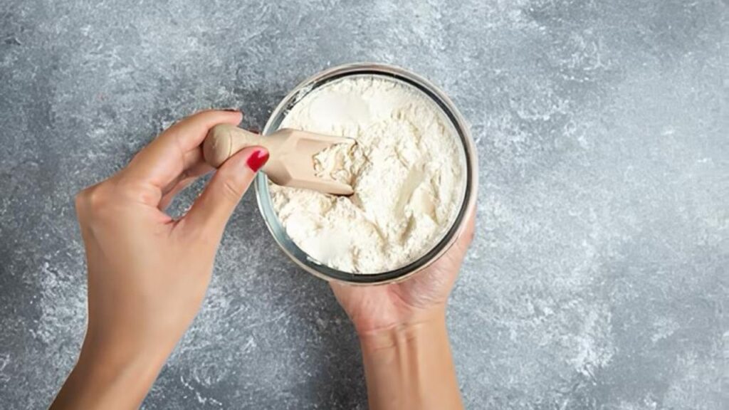 Consumo de creatina: ¿Cuánto tiempo es ideal para maximizar masa muscular y fuerza?