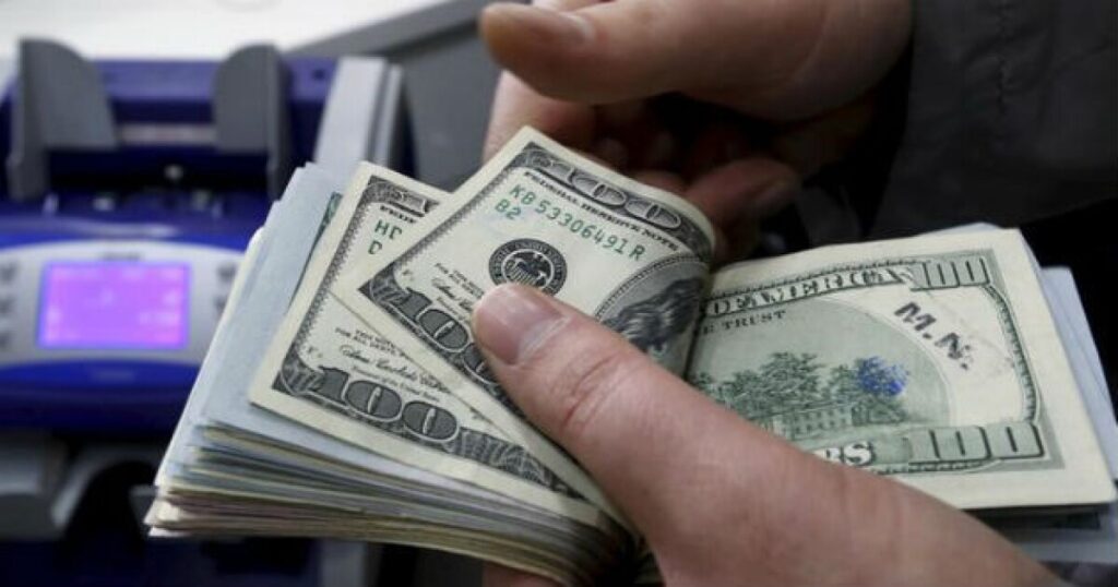 Dólar en Sinaloa hoy martes: ¡Cotización por debajo de los 18 pesos!