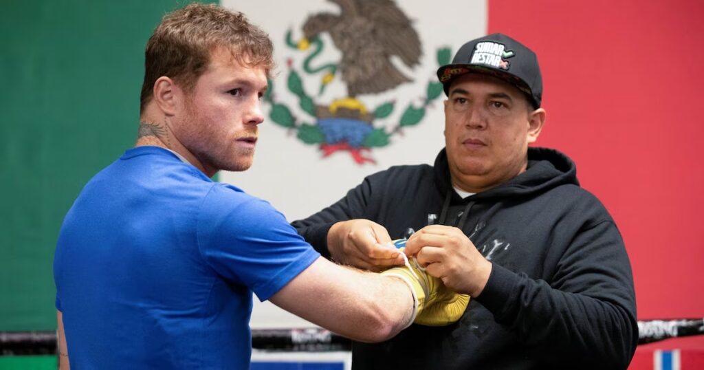 Eddy Reynoso comparte su visión sobre el futuro del boxeo mexicano tras la retirada de Canelo: “Hay que seguir trabajando”