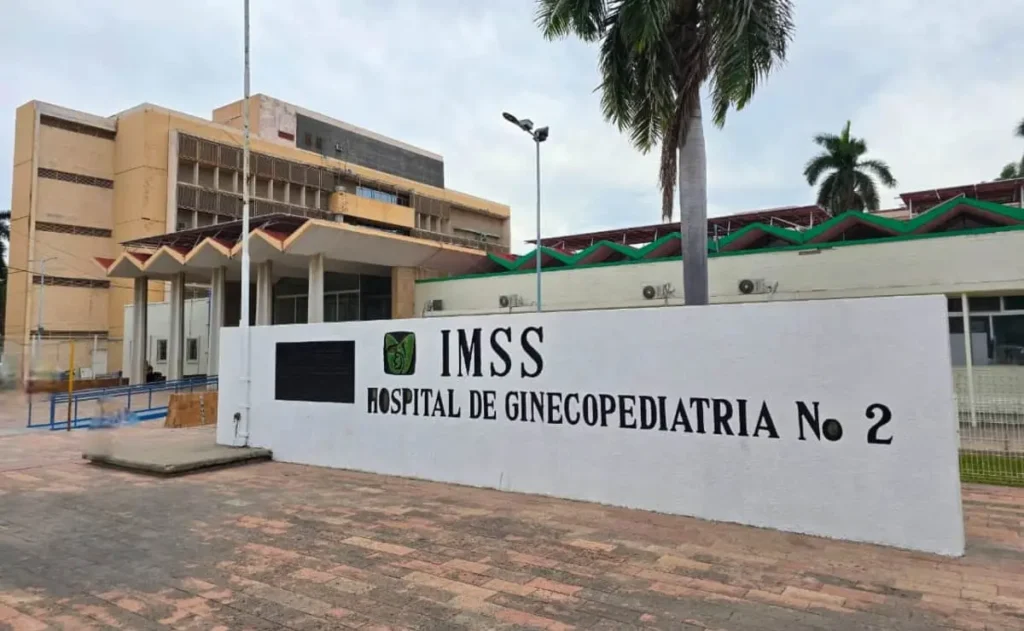 El IMSS Sinaloa celebra el primer nacimiento navideño en Los Mochis