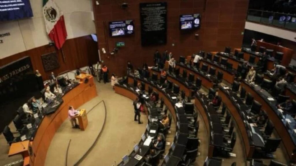 El PRI busca regular el uso de inteligencia artificial en los procesos judiciales.