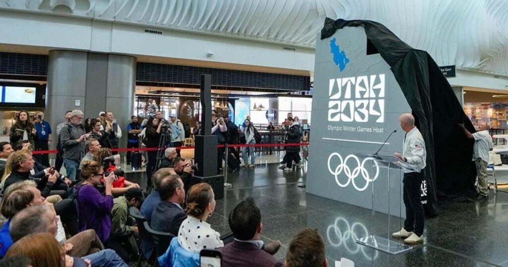 El logo controversido de los Juegos Olímpicos 2036 en México.