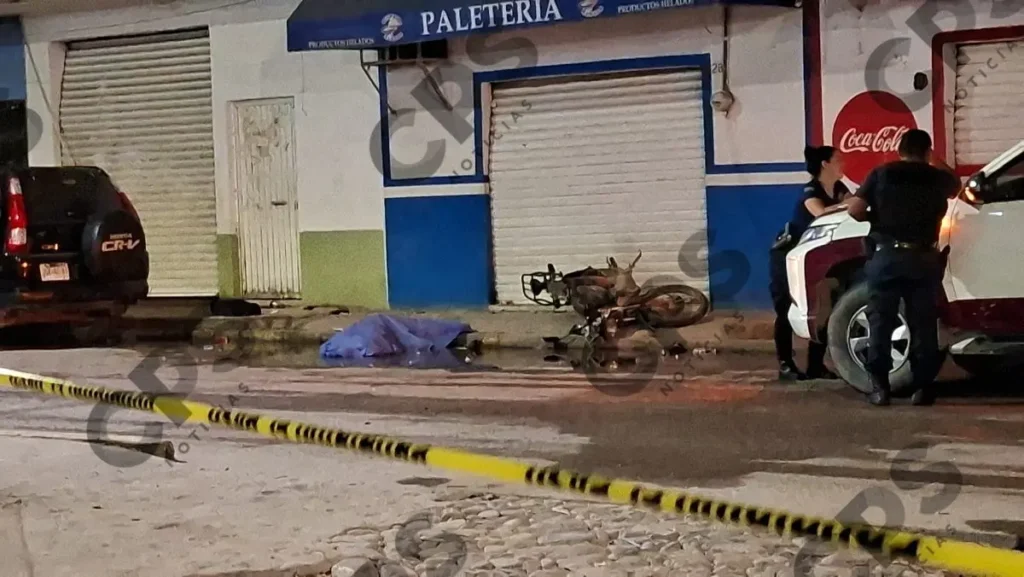 Fallece un adolescente de 16 años en un trágico accidente de motocicleta en Ixtapa