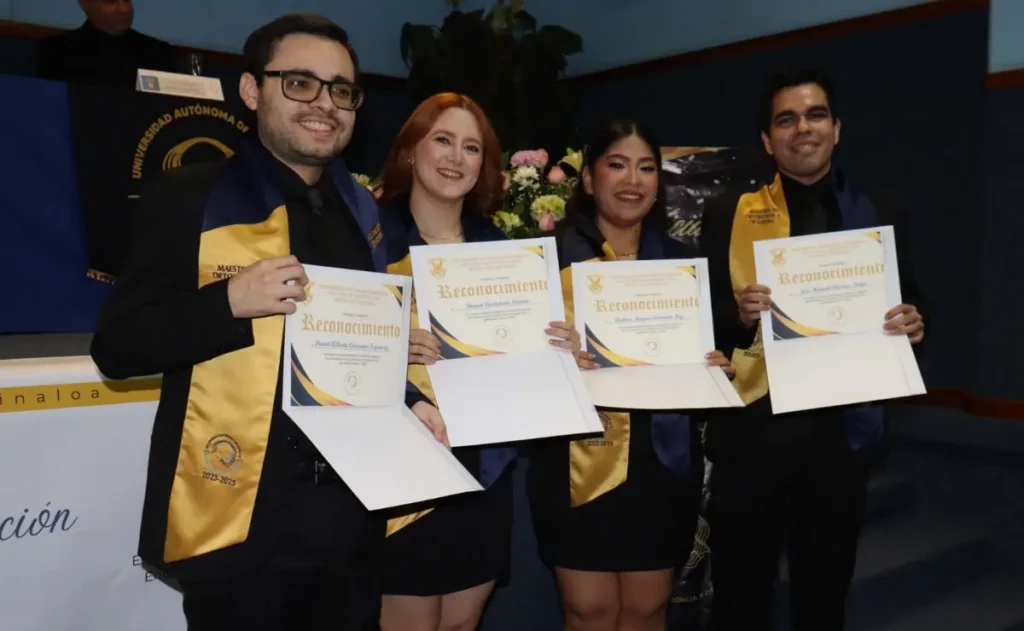 Graduación de estudiantes en Endodoncia y Maestría en Ortodoncia de la UAS