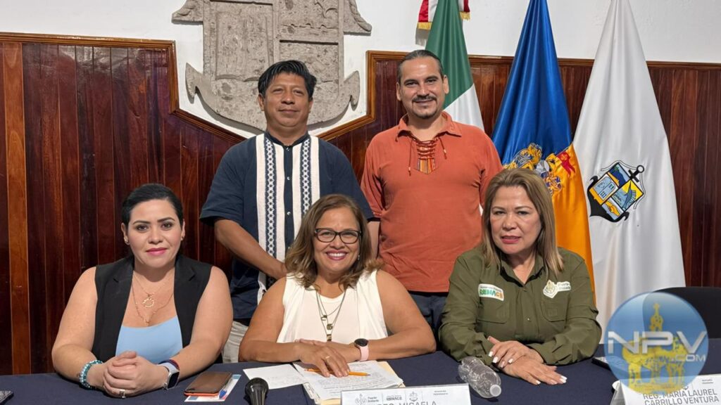 Grupos en situación de vulnerabilidad denuncian obstáculos para conseguir permisos de venta en la zona federal de Puerto Vallarta