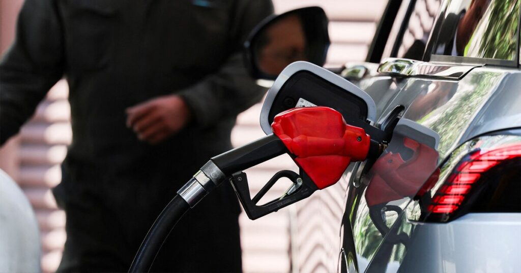 Hacienda confirma que no habrá aumento en el precio de la gasolina para 2026