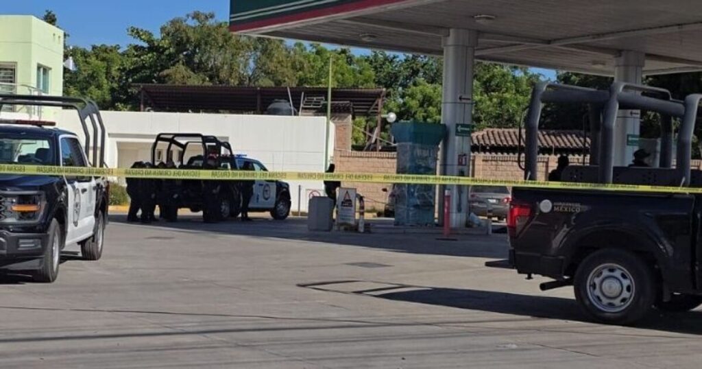 Hombre asesinado a balazos en un lote de automóviles en el sector Tres Ríos de Culiacán