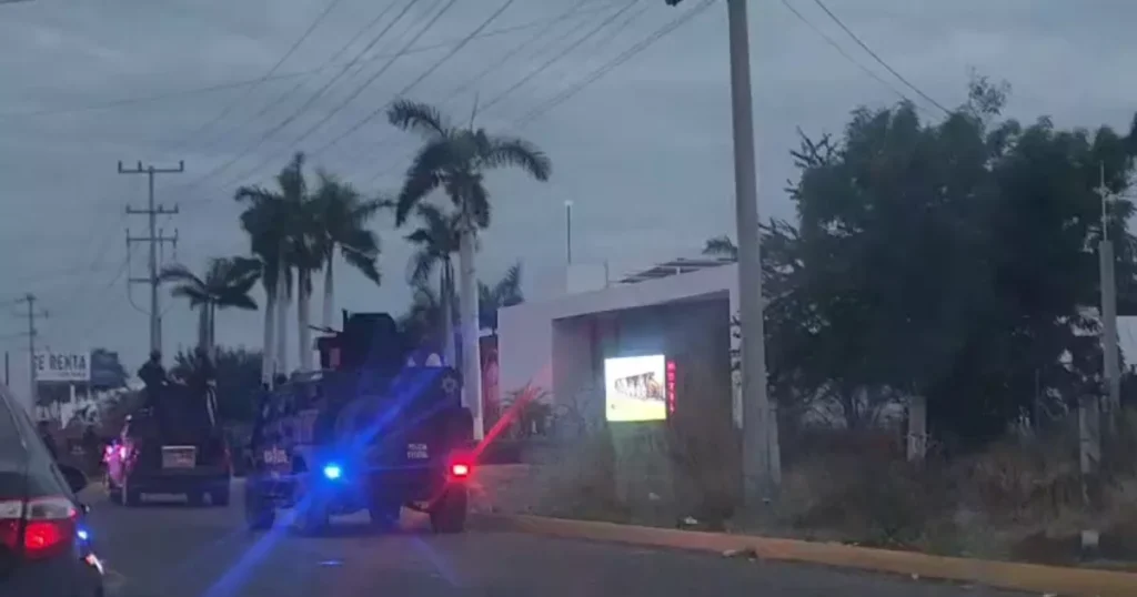 Incendio en motel de Culiacán: al menos dos detenidos tras el ataque en la salida norte