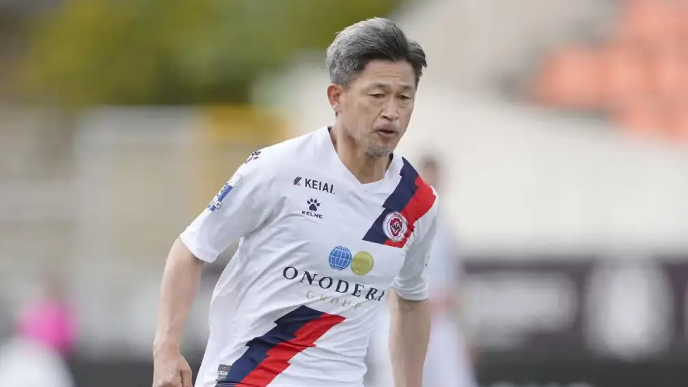Kazuyoshi Miura, el hombre récord, celebra su 40ª temporada como futbolista profesional a los 58 años en México