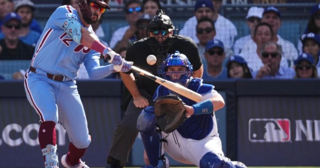 Kyle Schwarber regresa a los Phillies con un contrato de $150 millones por 5 años, según fuente de AP.