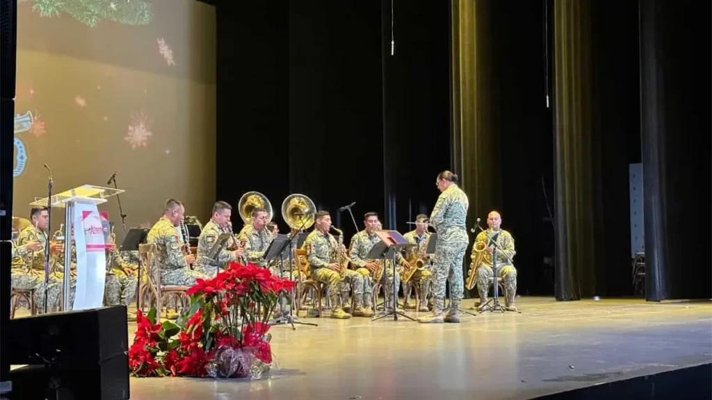 La Banda Sinfónica de la III Región Militar ilumina la Navidad en Los Mochis con un concierto gratuito