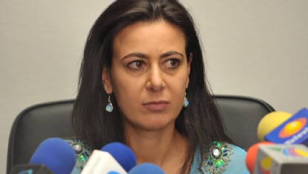 Mamá de Paulette demanda a Netflix por daño moral y uso indebido de su imagen