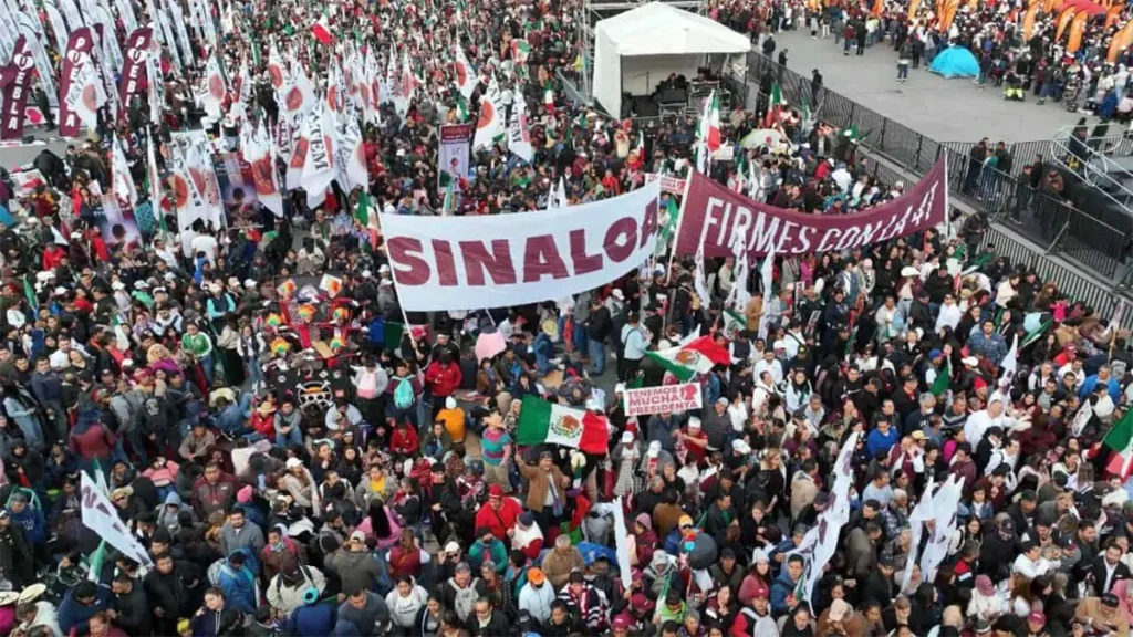 Más de 2 mil sinaloenses se unieron a la marcha celebrando 7 años de la 4T