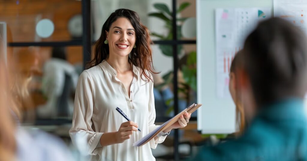 México tardará hasta 20 años en lograr la equidad de género en consejos empresariales, alertan IMCO y OCDE