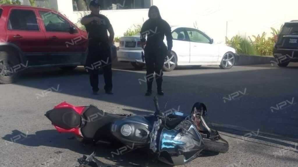 Motociclista herido en accidente en el cruce hacia Boca de Tomates