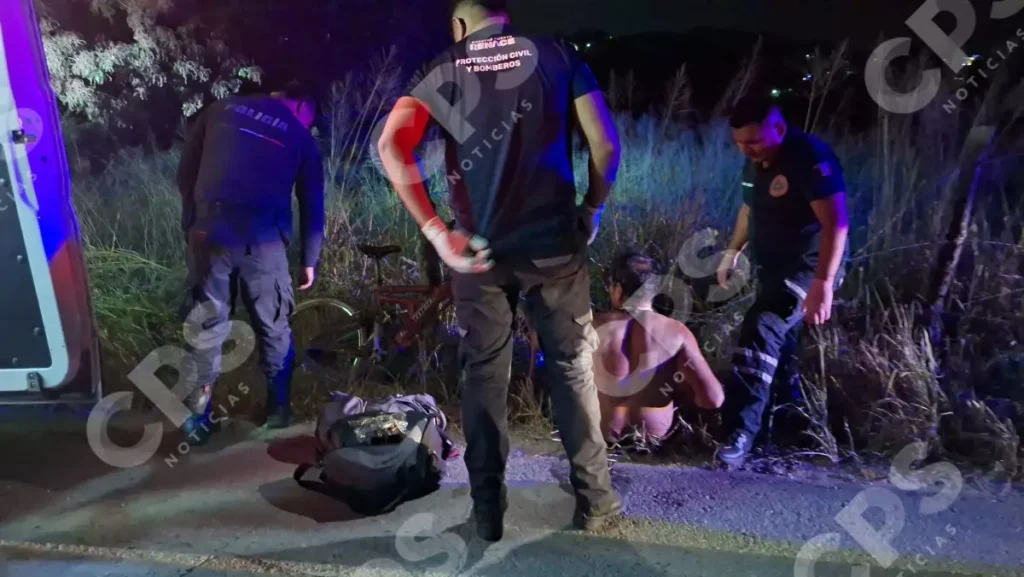 Motociclista y ciclista heridos tras un fuerte accidente en la avenida Guadalajara de Puerto Vallarta