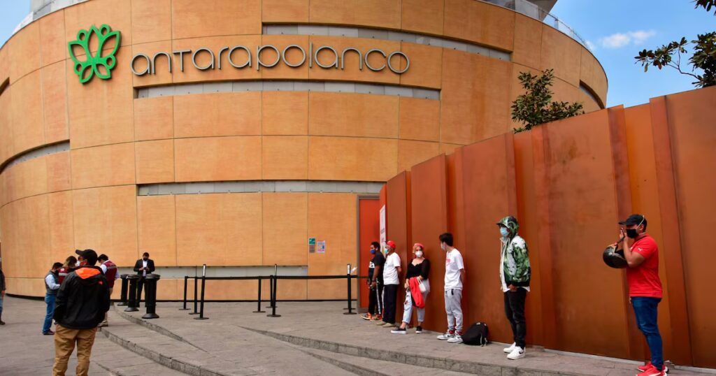 Operativo en Plaza Antara: buscan capturar a los responsables del ataque a un oficial en Santa Fe