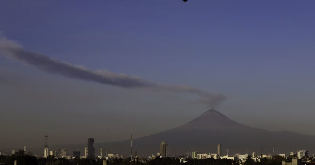 Popocatépetl emitió 23 exhalaciones el 5 de diciembre