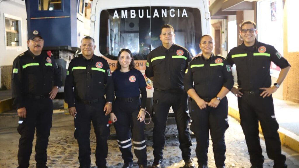Protección Civil y Bomberos refuerzan la seguridad en las peregrinaciones de Puerto Vallarta