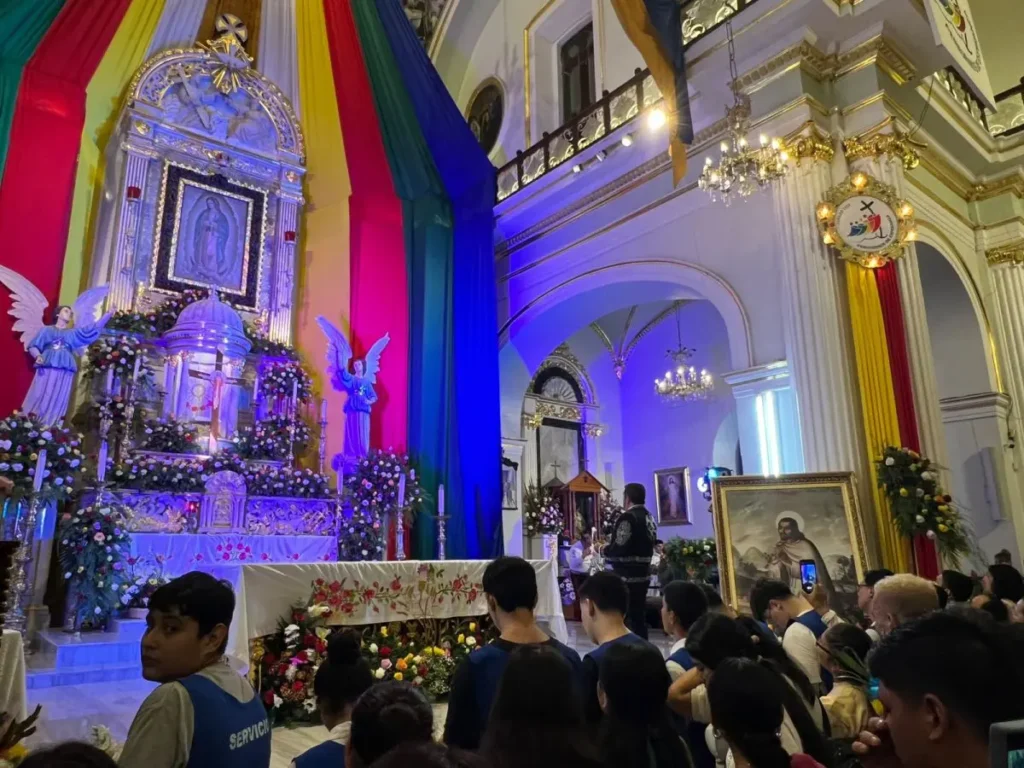 Puerto Vallarta celebra a la Virgen de Guadalupe con la emotiva tradición de Las Mañanitas
