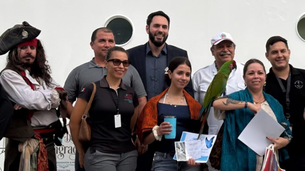 Puerto Vallarta da la bienvenida al pasajero náutico un millón de 2025 a bordo del Norwegian Jade