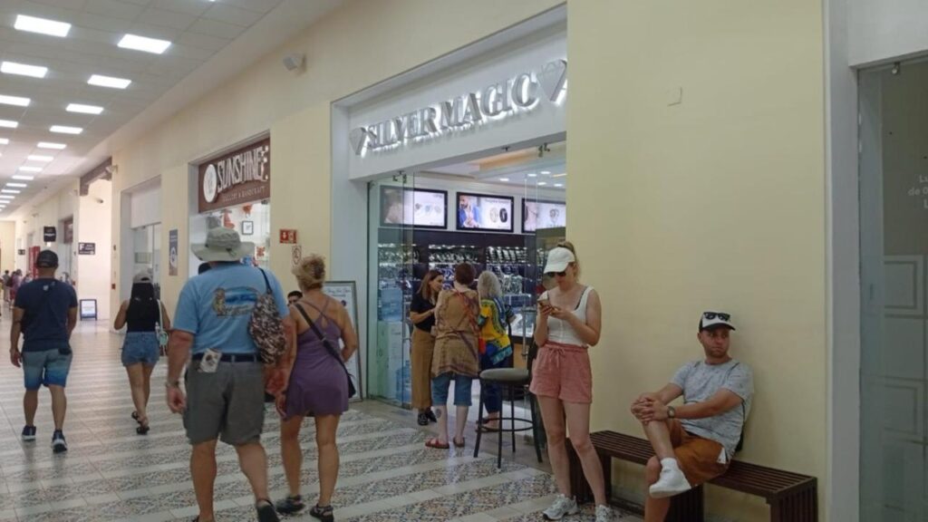 Puerto Vallarta emprenderá acciones legales contra Puerto Mágico por violar licencias municipales