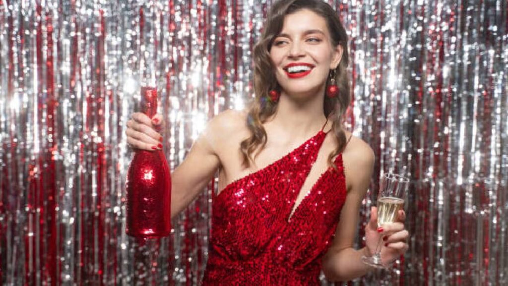 Qué simbolizan los colores rojo, verde y dorado en la Navidad mexicana, según la psicología