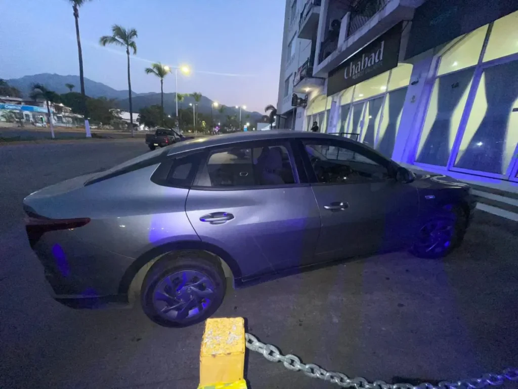 Recuperan cuatro de ocho vehículos robados a arrendadora en Puerto Vallarta