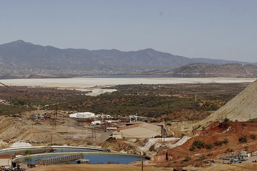 Termina una huelga de mineros de 18 años en Sonora