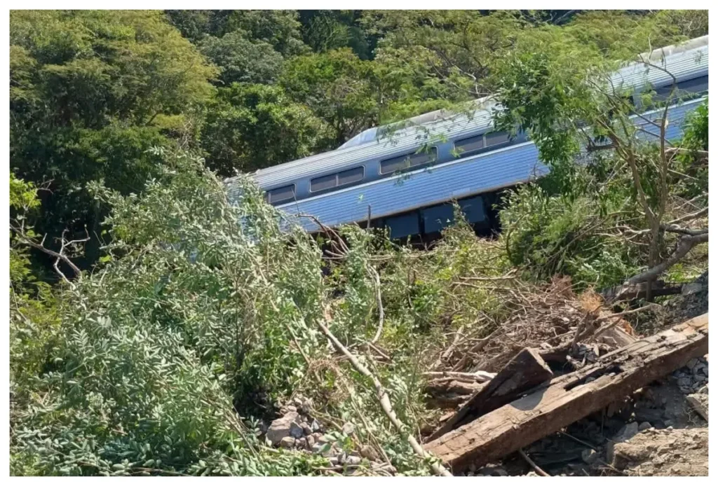 Tragedia en Oaxaca: 13 muertos por accidente del Tren Interoceánico