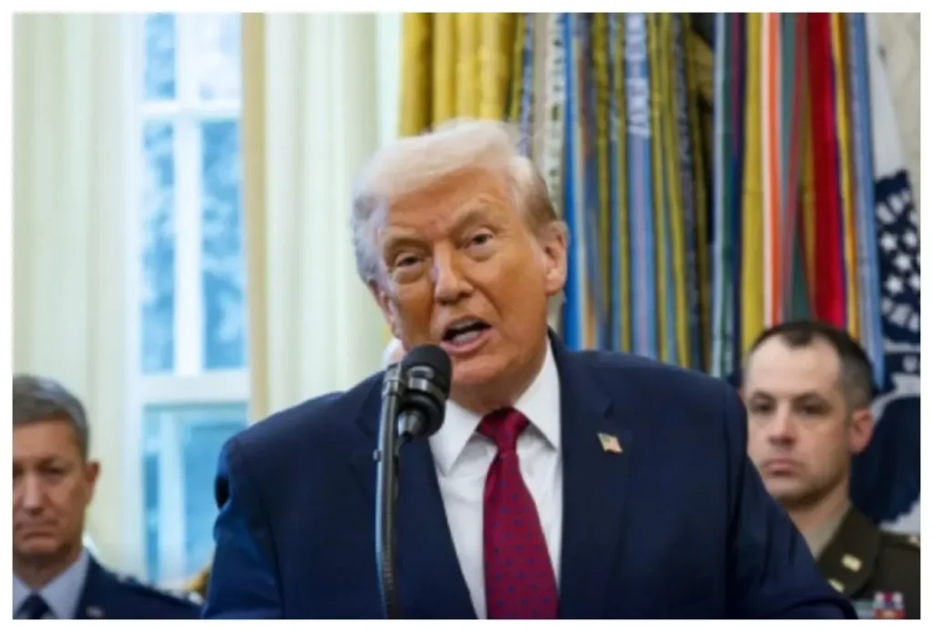 Trump impone un bloqueo total a petroleros sancionados que operan en Venezuela