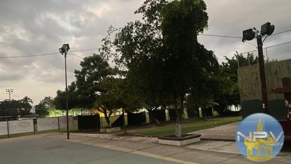 Vecinos informan sobre explosiones de cohetes en la Unidad Deportiva Agustín Flores