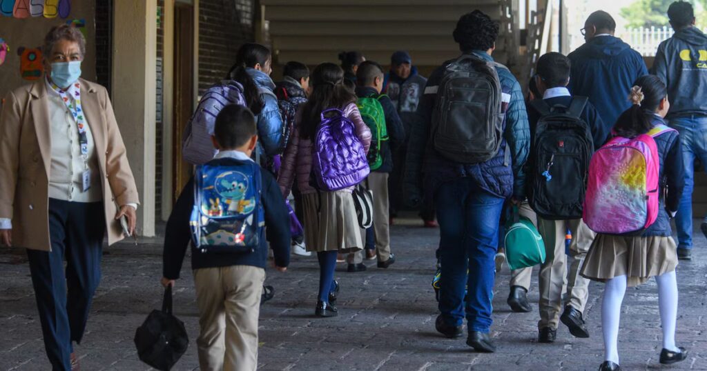 ¿Se impartirán clases el jueves 11 de diciembre? La SEP aclara dudas