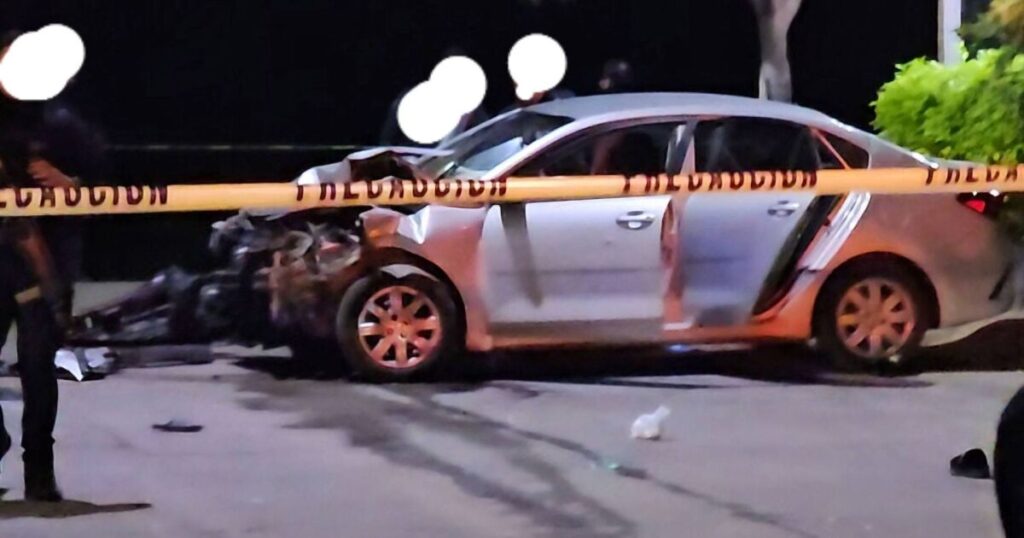 Dos jóvenes asesinados y un herido tras persecución en Urbi Villas del Real, Mazatlán