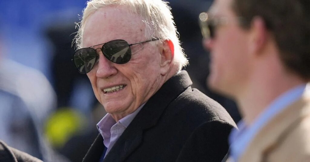 Jerry Jones aspira a ser el dueño con más Super Bowls, pero los Cowboys tienen un largo camino por recorrer.