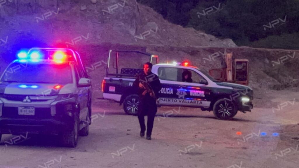 Policía realiza operativo en La Pedrera de Playa Grande en busca de un cadáver