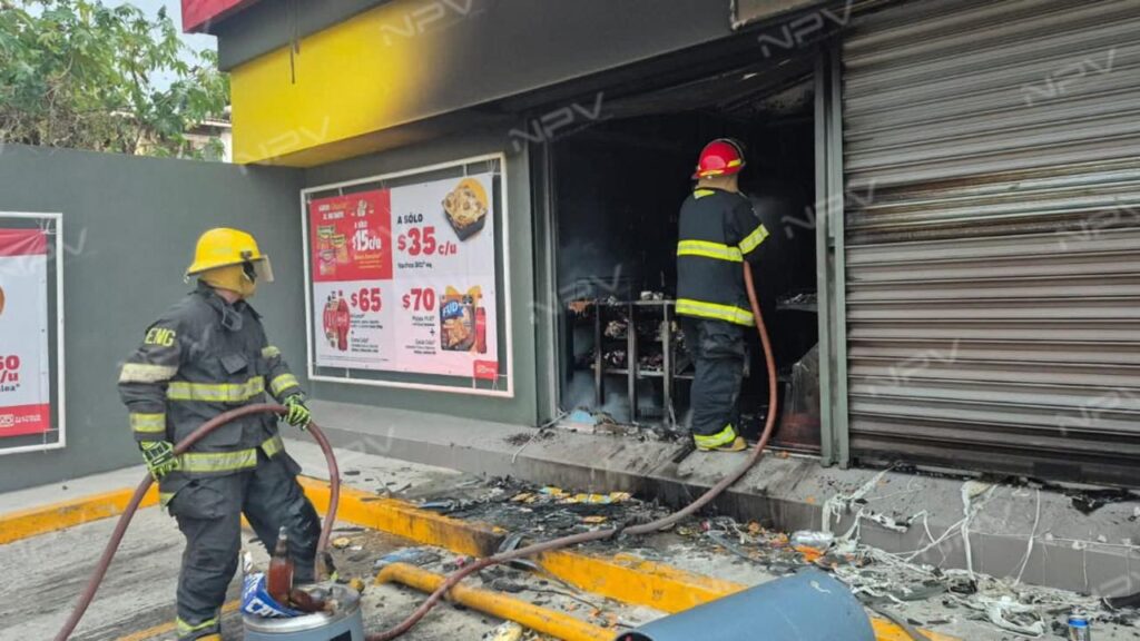 La violencia se intensifica en Cabo Corrientes con la quema de comercios y el Banco del Bienestar